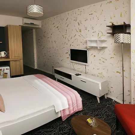 Fuar Deluxe Apart-hotel