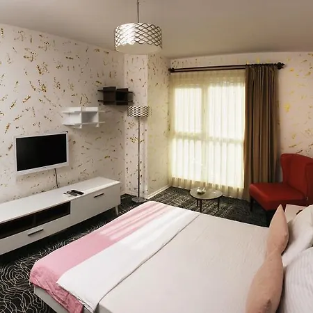 Apart-hotel Fuar Deluxe